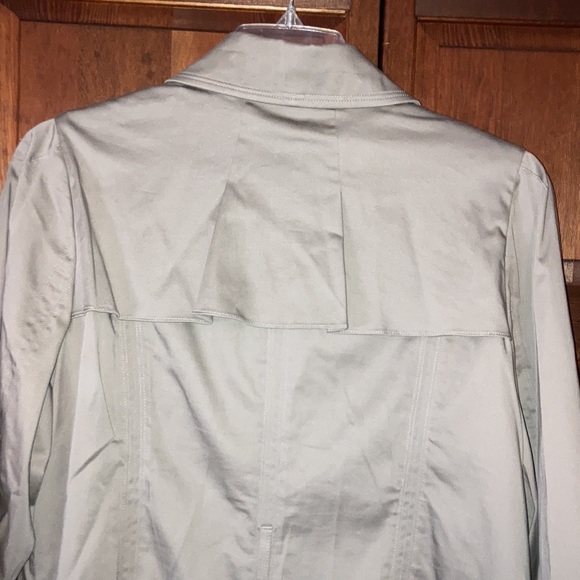 Jacket - Picture 6 of 7